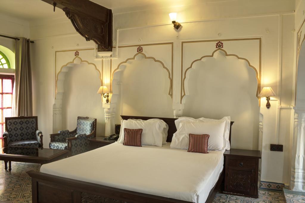 Amritara Surajgarh Fort Extérieur photo