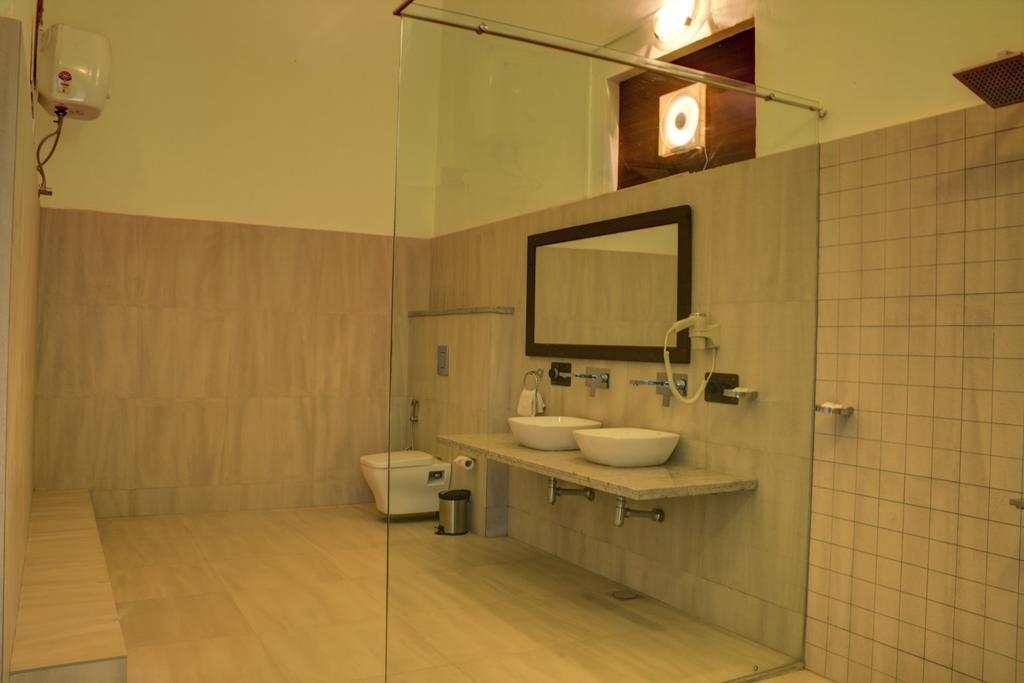 Amritara Surajgarh Fort Chambre photo