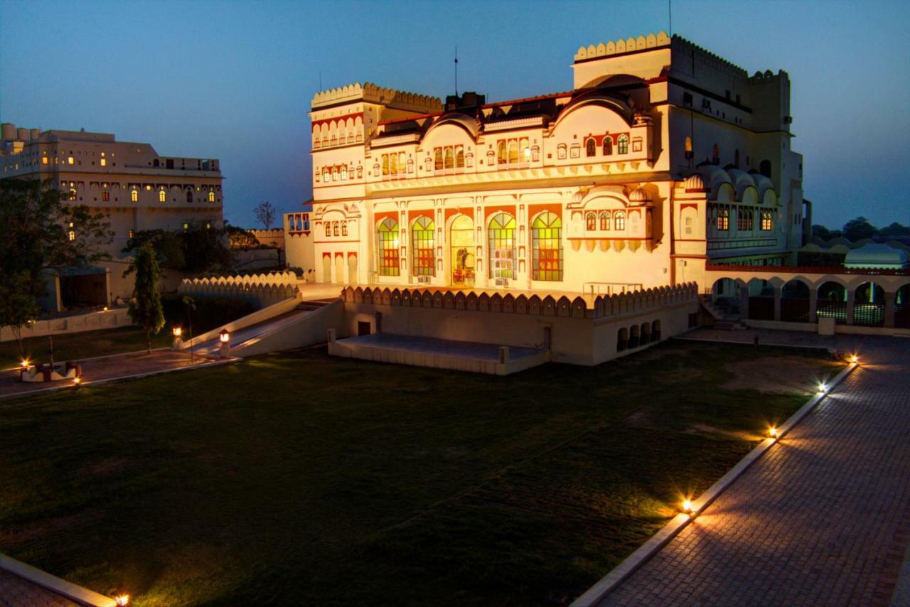 Amritara Surajgarh Fort Extérieur photo