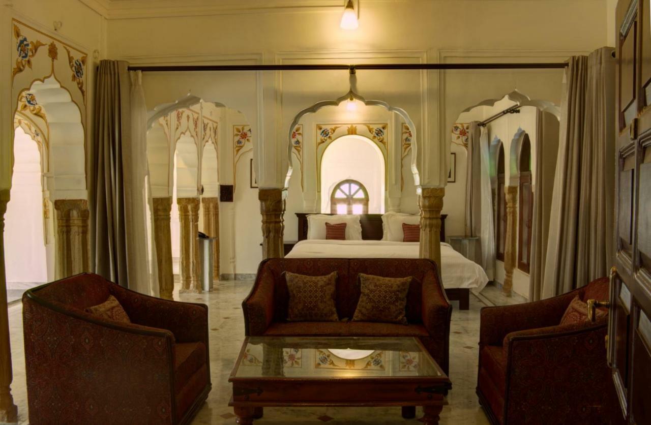 Amritara Surajgarh Fort Extérieur photo